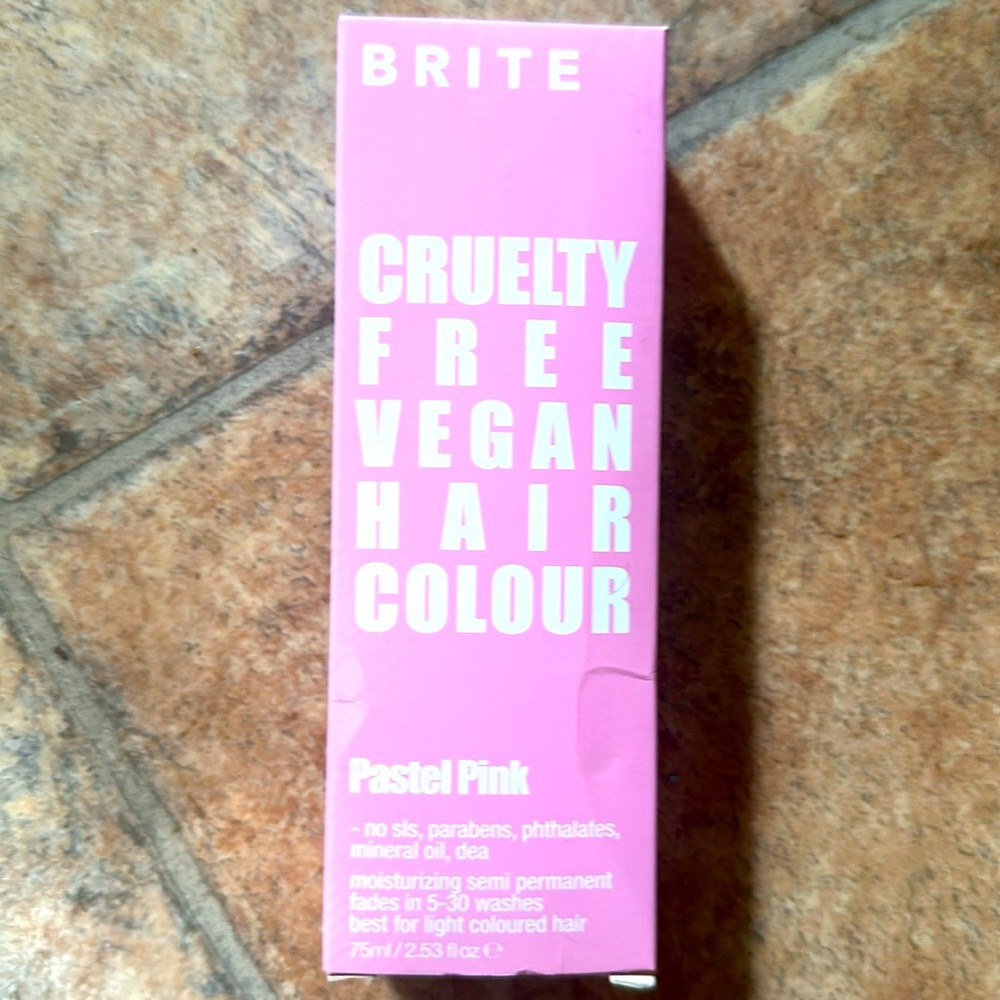 Brite semi permanent hair, color, pastel pink